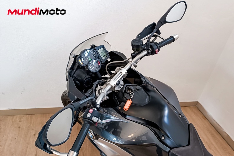 Motorbike image 10