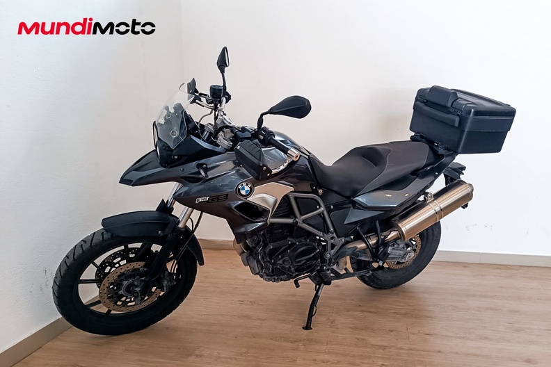 Motorbike image 6