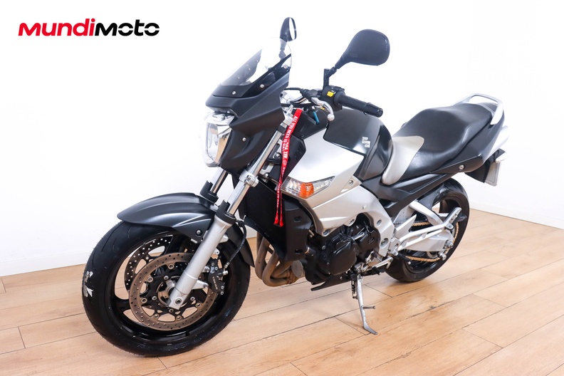 Motorbike image 7