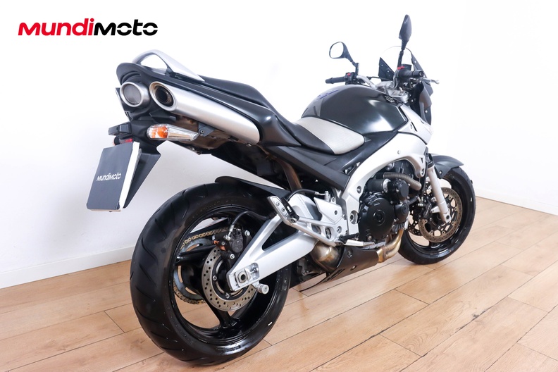 Motorbike image 2