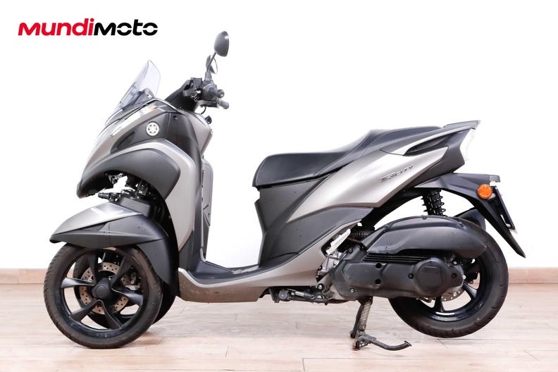 Motorbike image 5