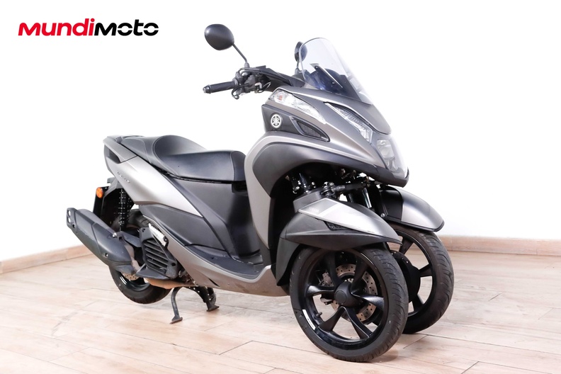 Motorbike image 1