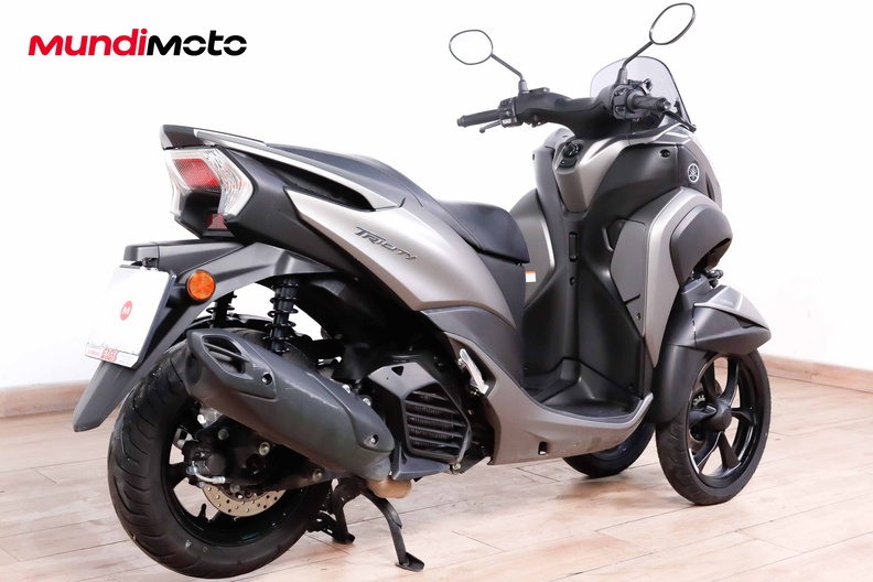 Motorbike image 2