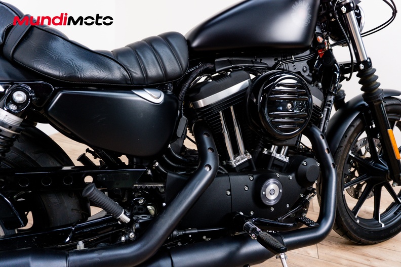 Motorbike image 3