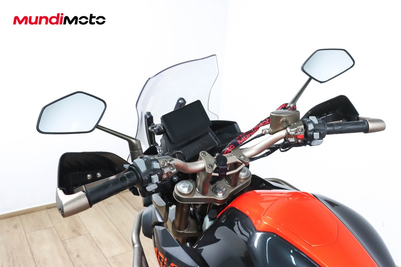 Motorbike image 10