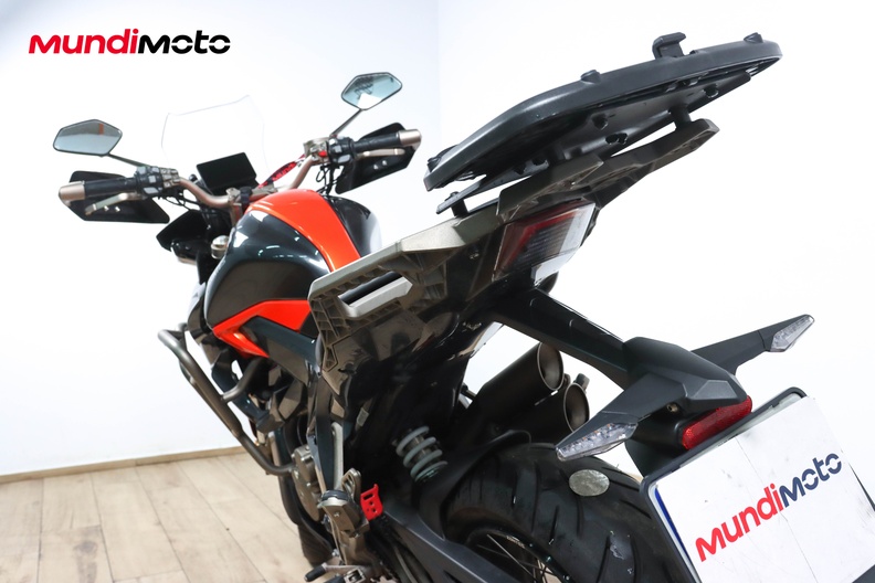 Motorbike image 8