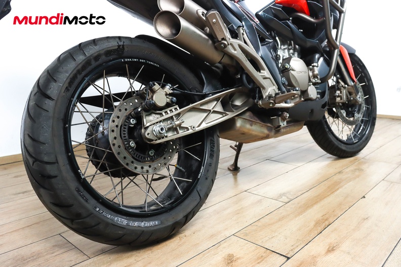 Motorbike image 3