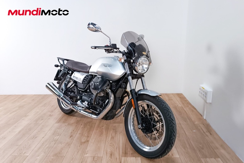 Motorbike image 1