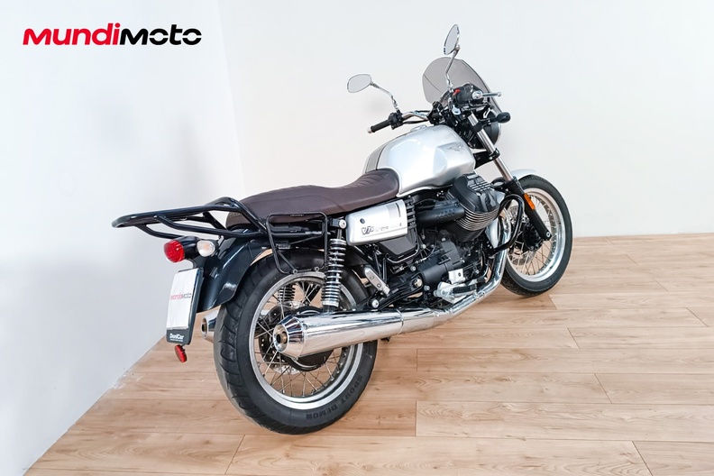 Motorbike image 2