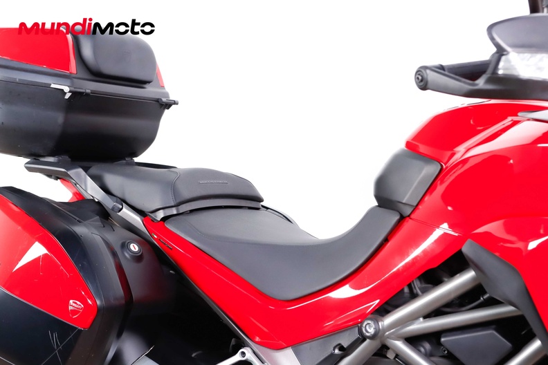 Motorbike image 13
