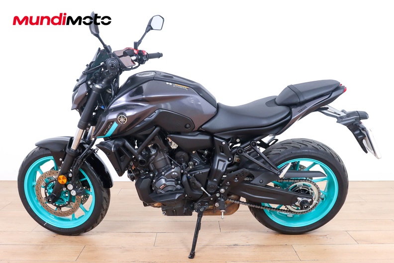 Motorbike image 5