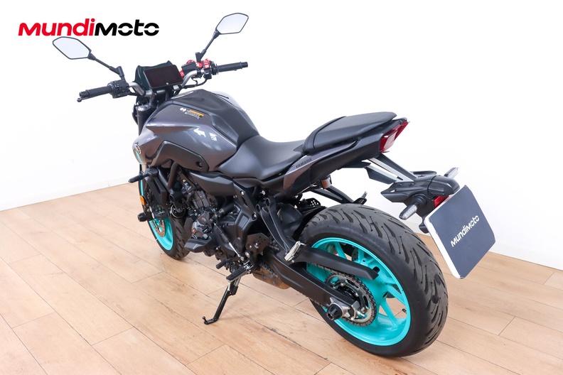 Motorbike image 6