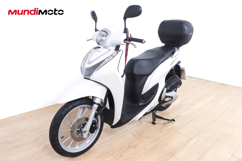 Motorbike image 7