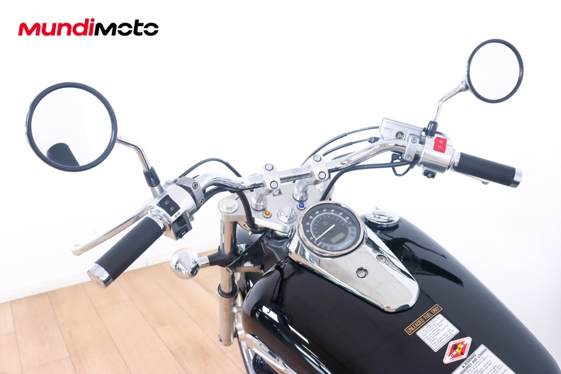 Motorbike image 10
