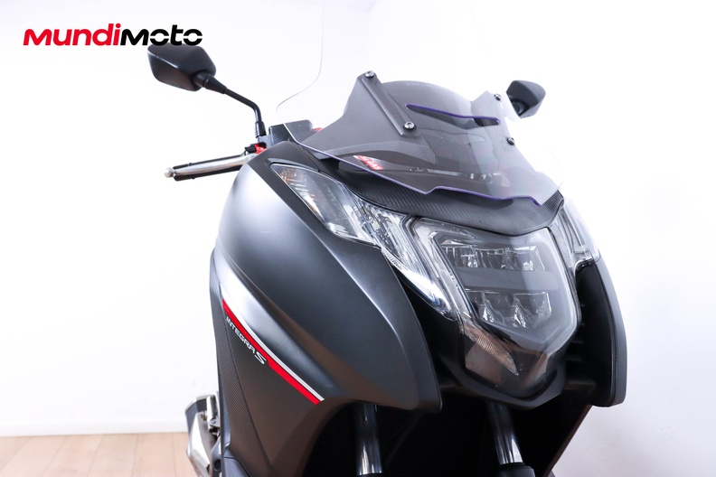 Motorbike image 4