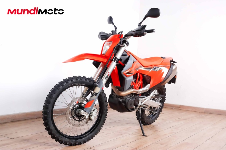 Motorbike image 7