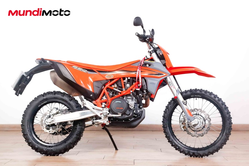 Motorbike image 0