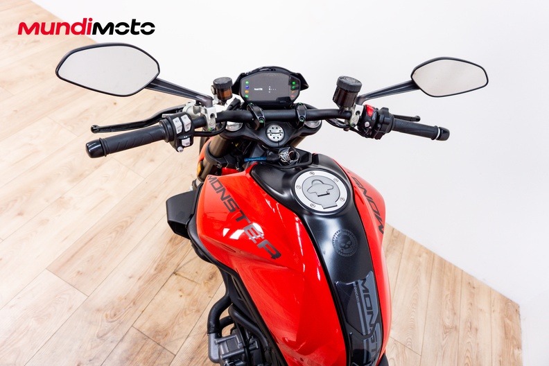 Motorbike image 10