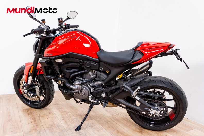 Motorbike image 7