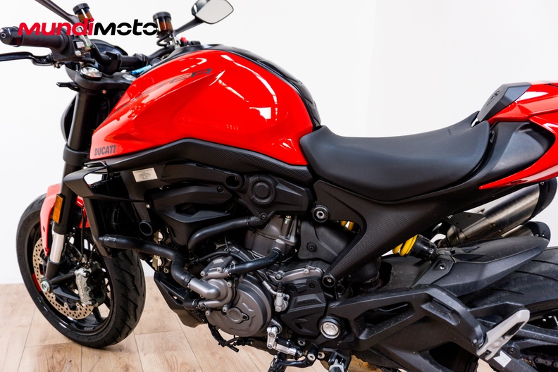 Motorbike image 8