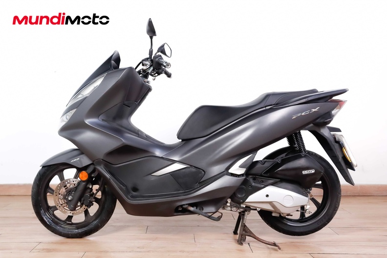 Motorbike image 5