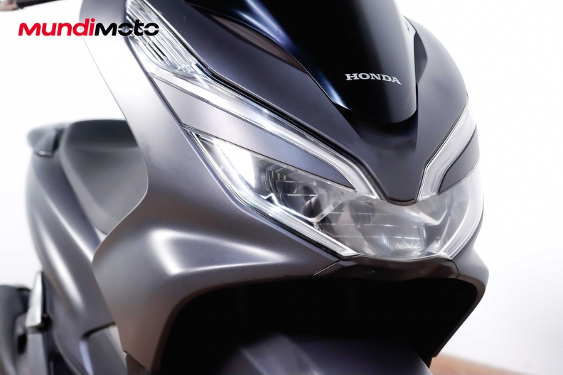 Motorbike image 4