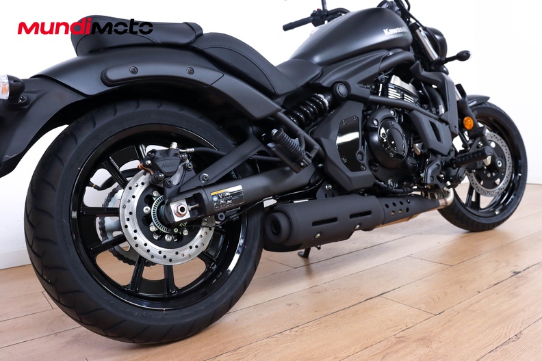 Motorbike image 3