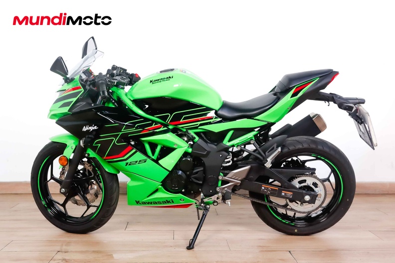 Motorbike image 5