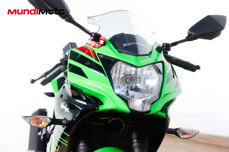 Motorbike image 4