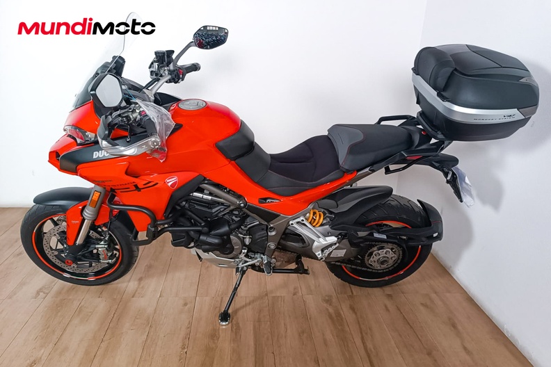 Motorbike image 5