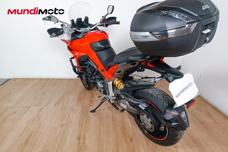 Motorbike image 7