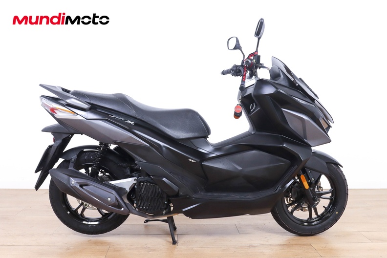 Motorbike image 0
