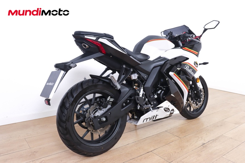 Motorbike image 2