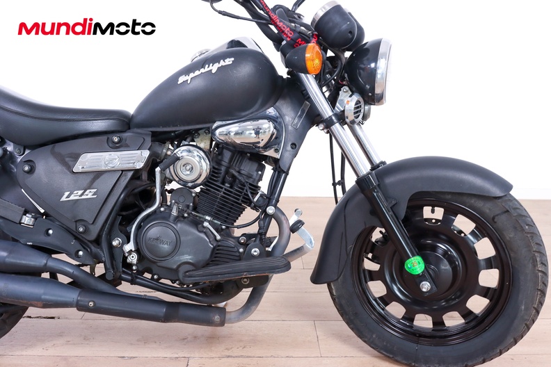 Motorbike image 13
