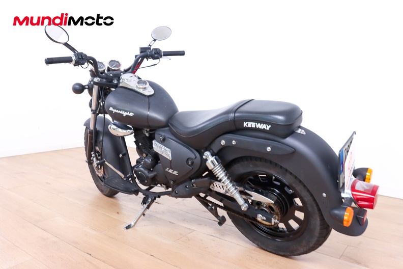 Motorbike image 7