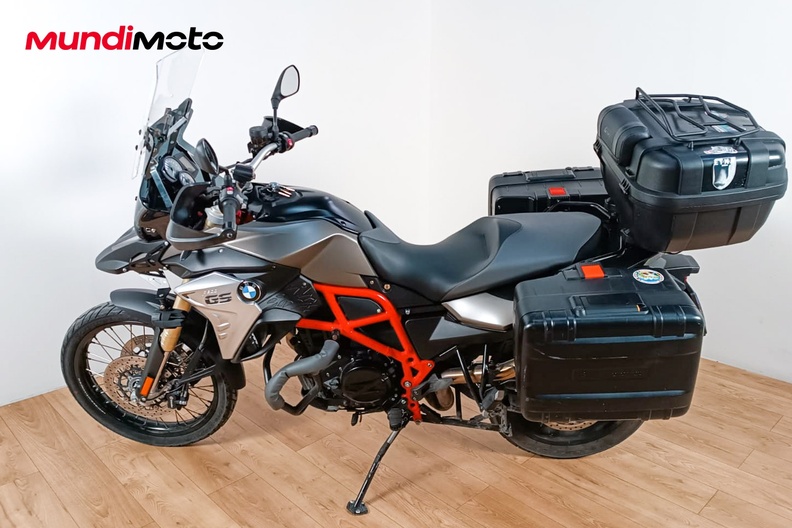 Motorbike image 5
