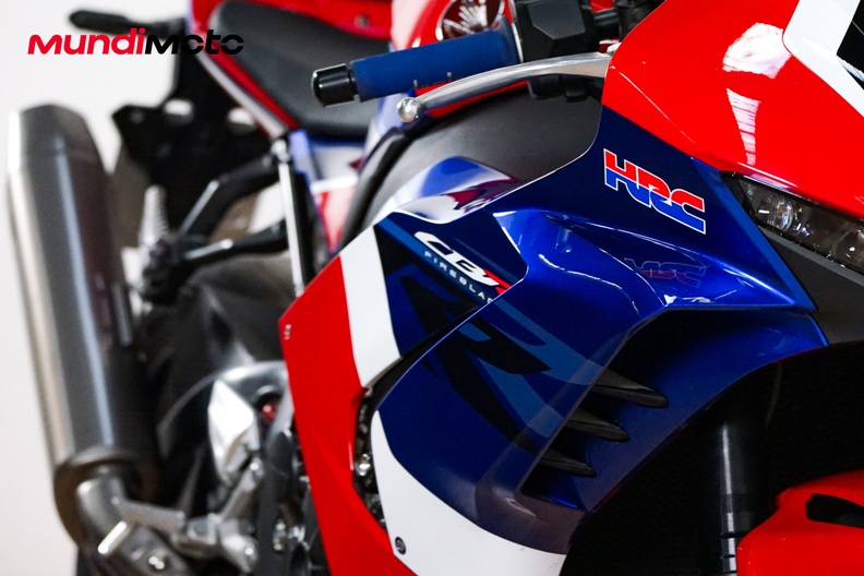 Motorbike image 12