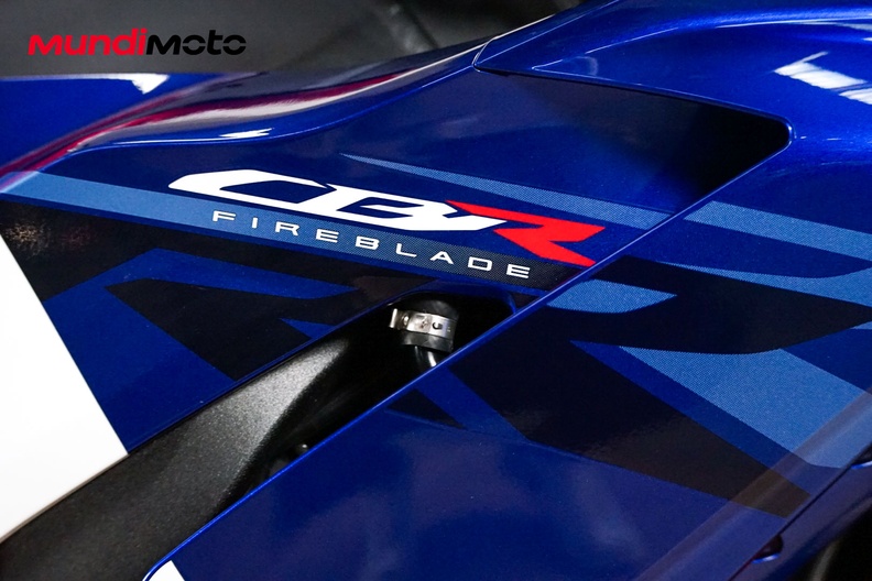 Motorbike image 17