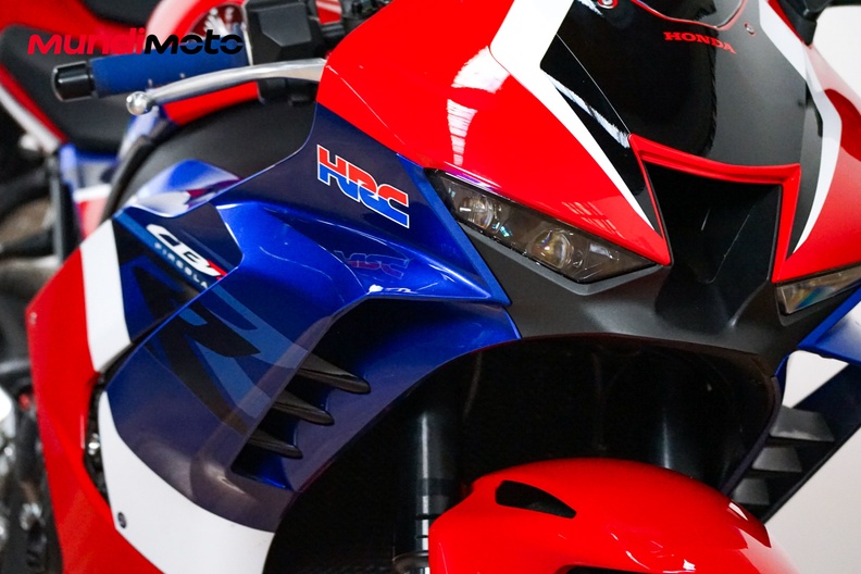 Motorbike image 4