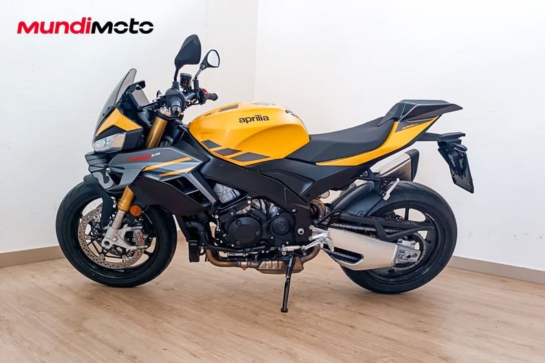 Motorbike image 5