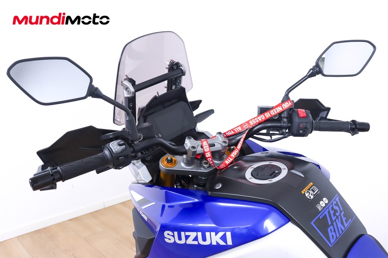 Motorbike image 10