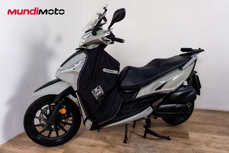 Motorbike image 6