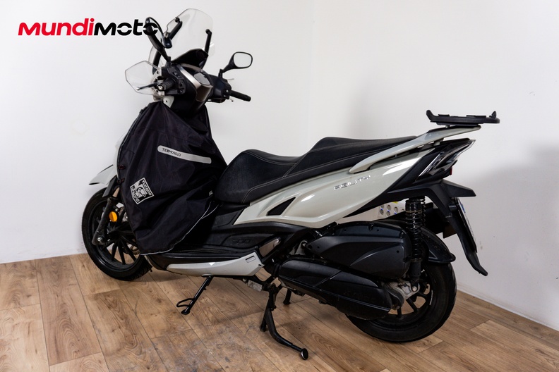 Motorbike image 7