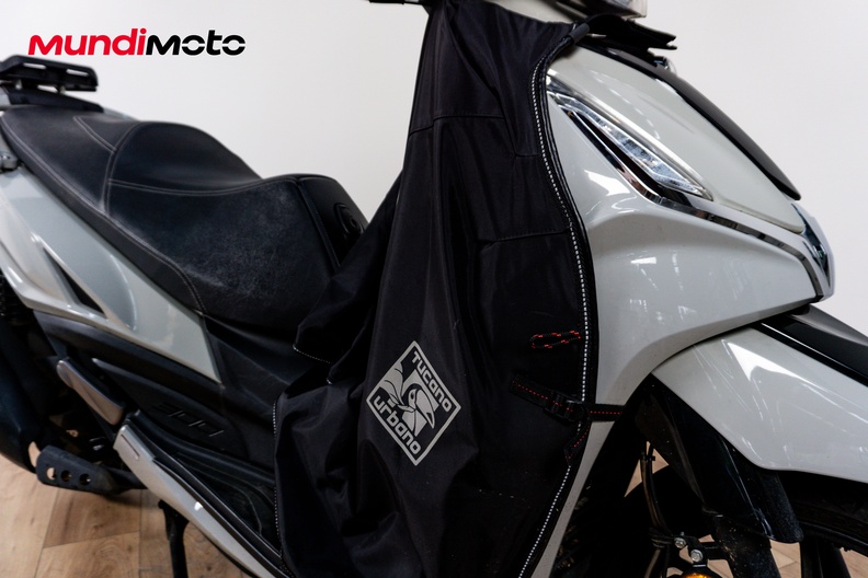 Motorbike image 4