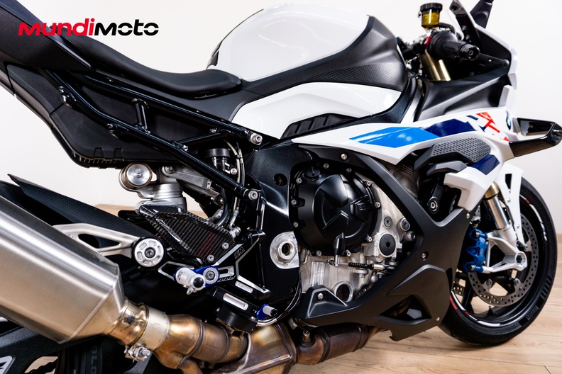 Motorbike image 3
