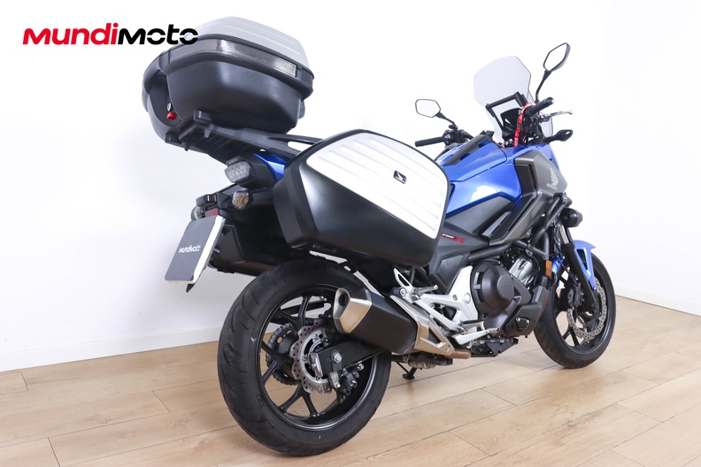 Motorbike image 2