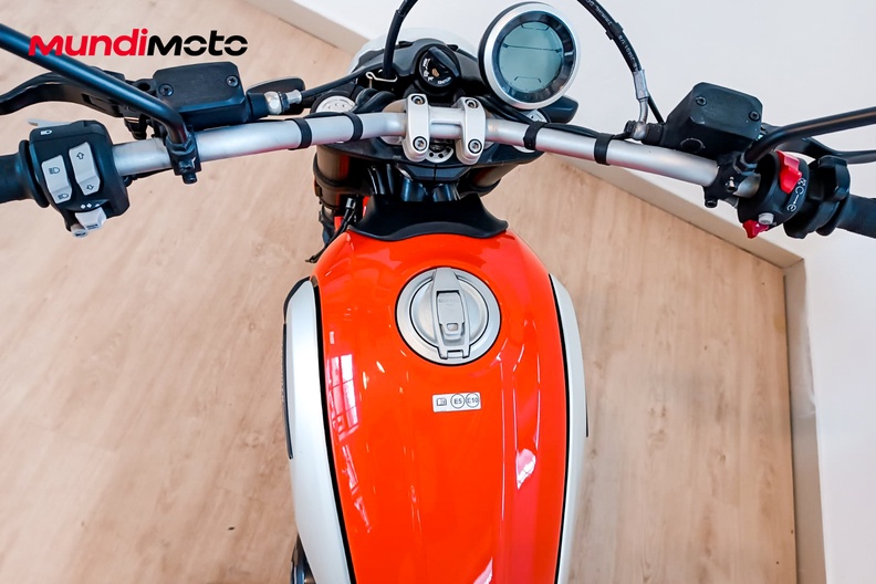 Motorbike image 10