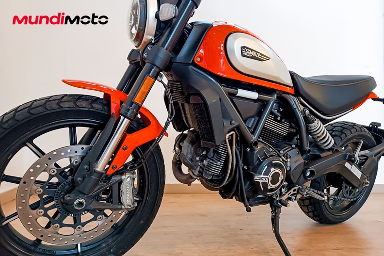 Motorbike image 4