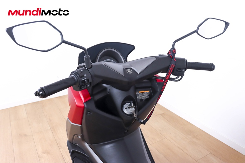 Motorbike image 10