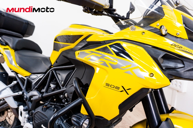 Motorbike image 4